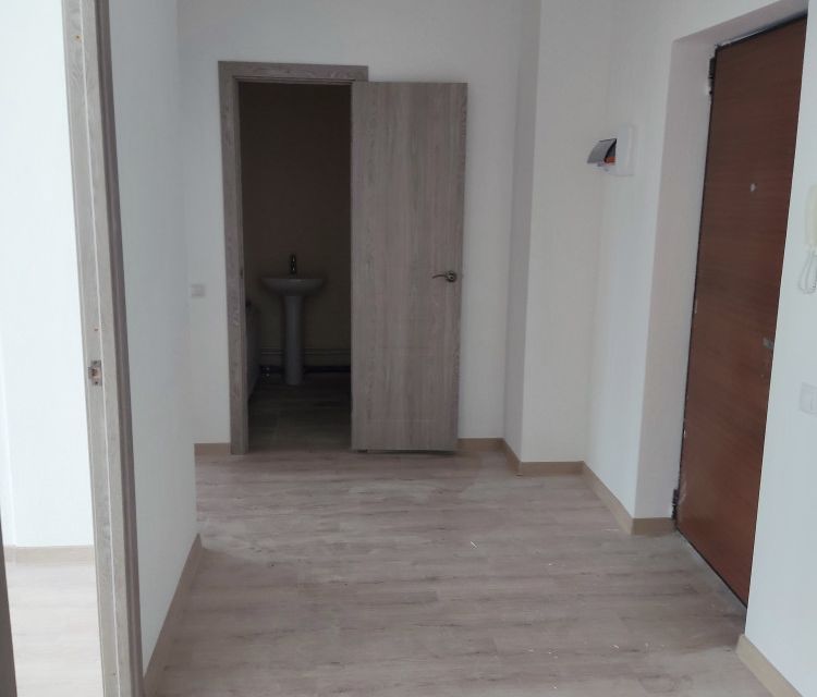 Продаётся 2-комнатная квартира, 63.8 м²