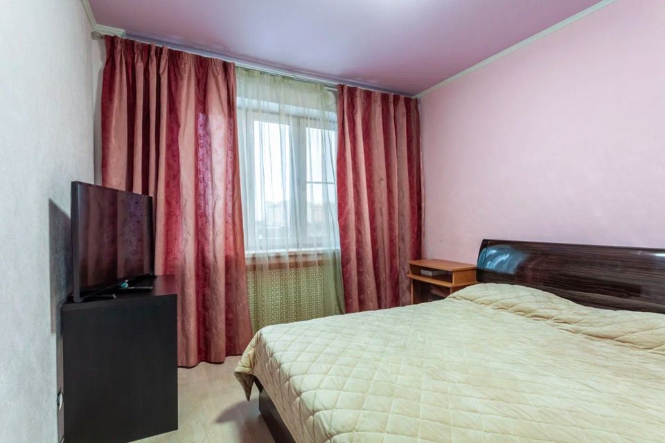 Продаётся 2-комнатная квартира, 70.6 м²