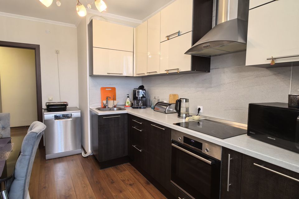 Продаётся 2-комнатная квартира, 54.2 м²