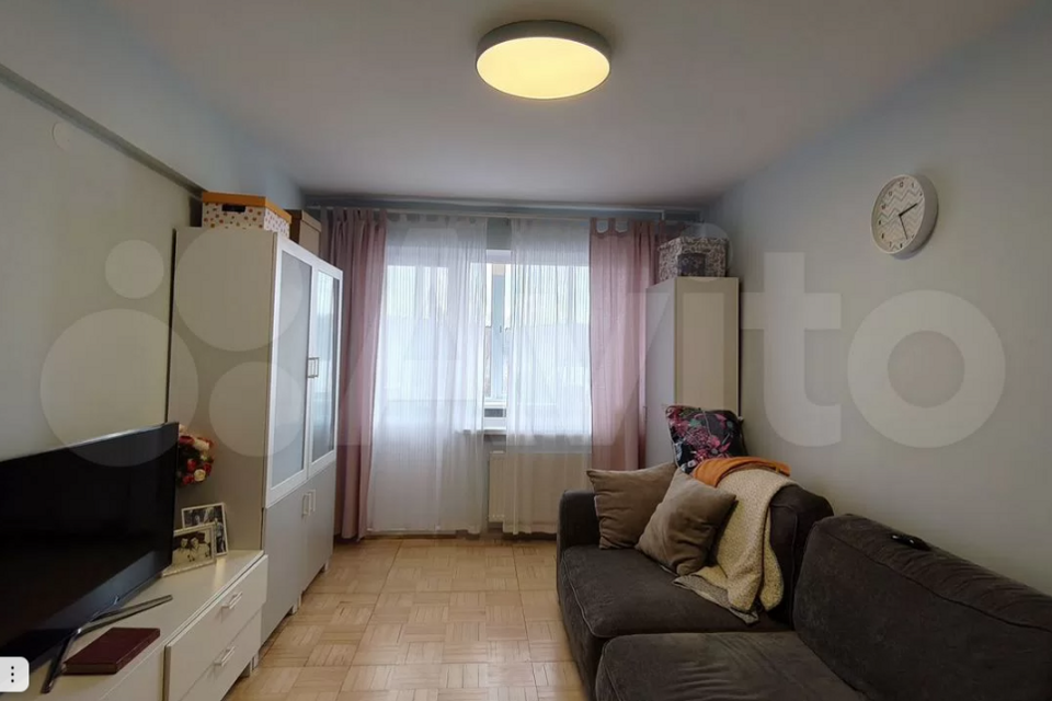 Продаётся 3-комнатная квартира, 57 м²