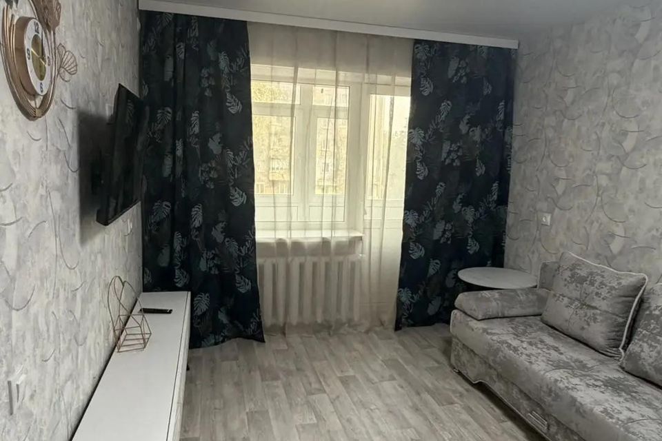 Продаётся 1-комнатная квартира, 32 м²