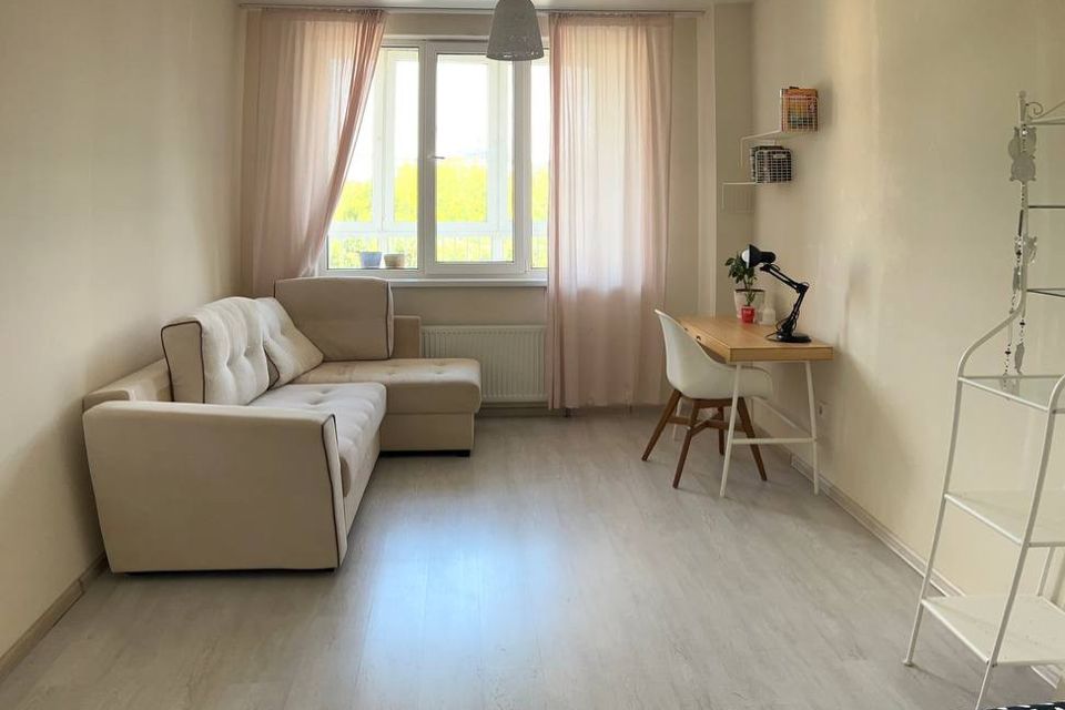 Продаётся 1-комнатная квартира, 47.4 м²