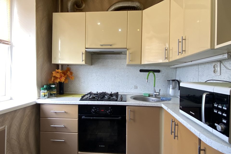 Продаётся 2-комнатная квартира, 40.9 м²