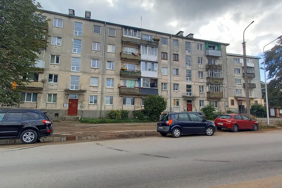 Продаётся 2-комнатная квартира, 42.2 м²