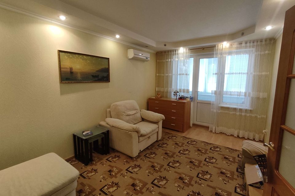 Продаётся 3-комнатная квартира, 61.5 м²