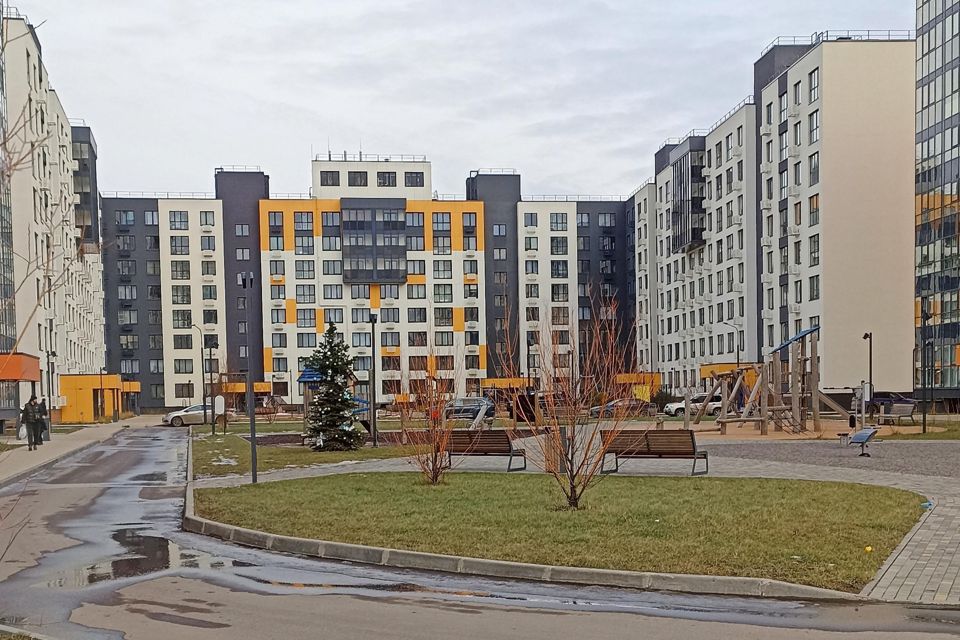 Продаётся 2-комнатная квартира, 53.2 м²