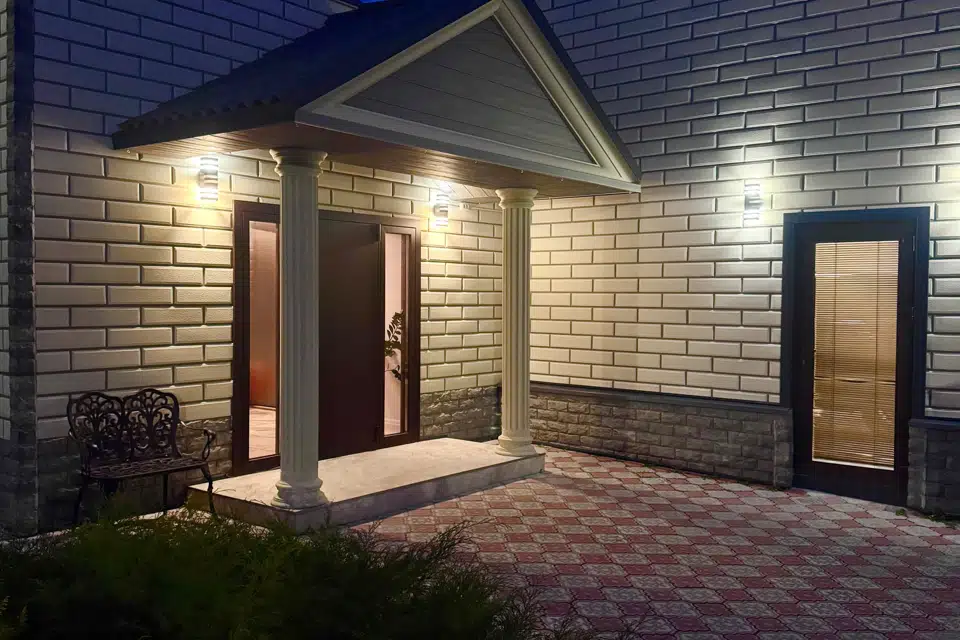 Продаётся 2-этажный дом, 435 м²