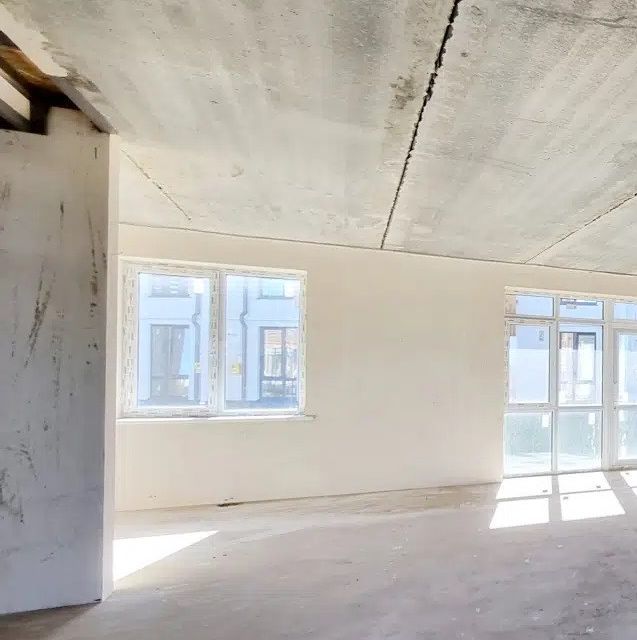 Продаётся 2-комнатная квартира, 99.7 м²