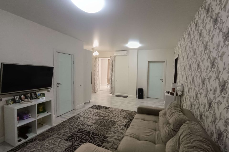 Продаётся 2-комнатная квартира, 67.1 м²