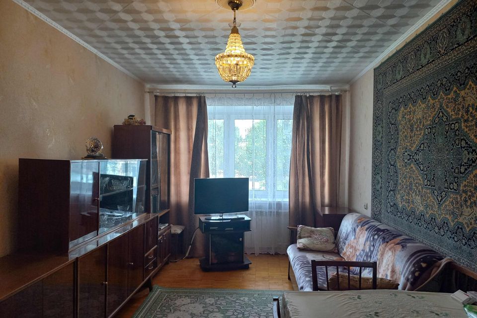 Продаётся 3-комнатная квартира, 57.2 м²