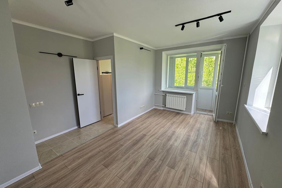 Продаётся 1-комнатная квартира, 32 м²