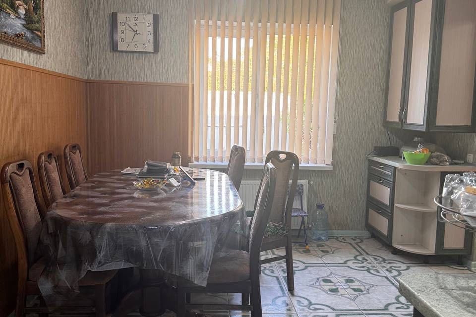 Продаётся 1-этажный дом, 185 м²