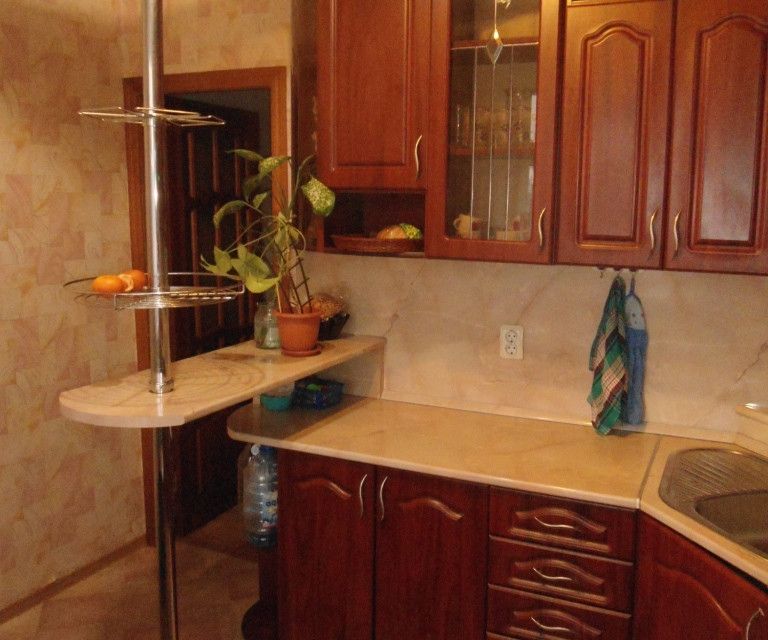 Продаётся 4-комнатная квартира, 92 м²