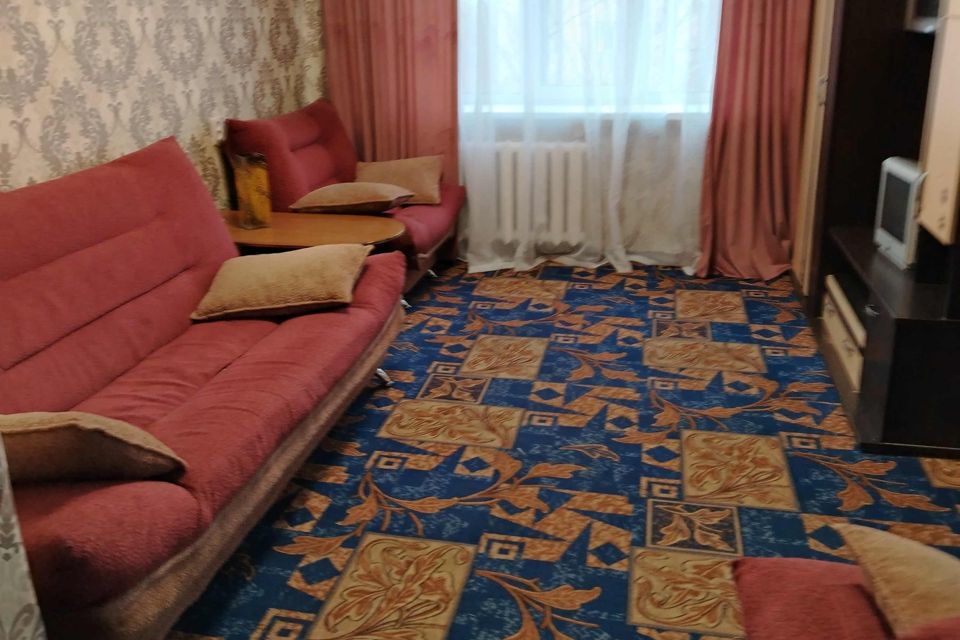Сдаётся 2-комнатная квартира, 40 м²