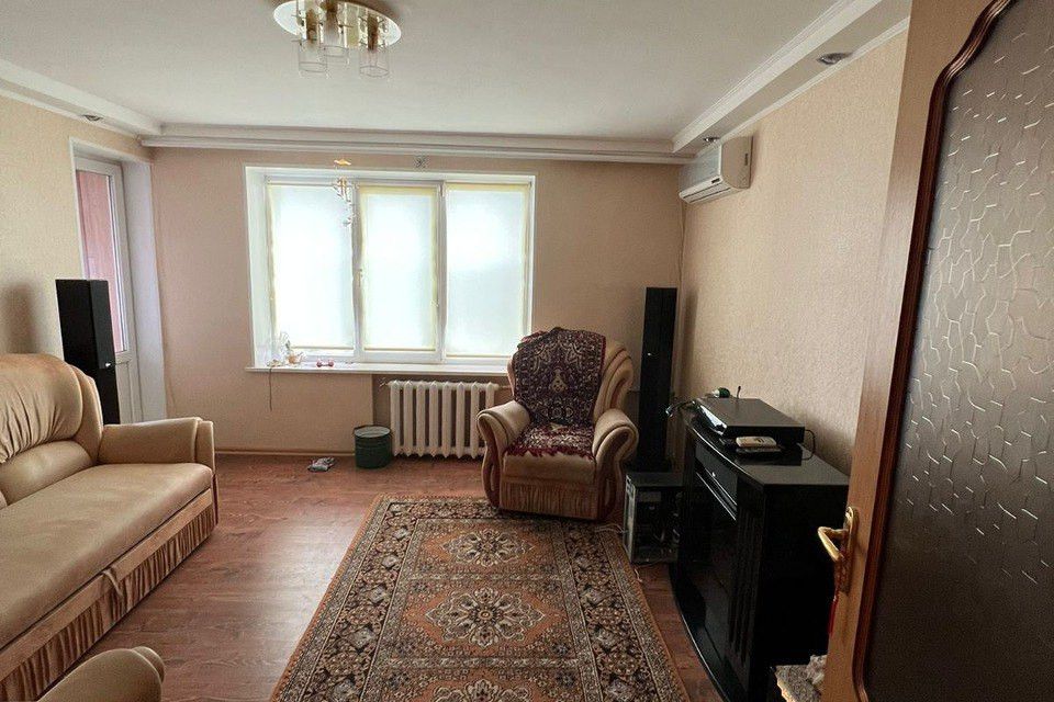 Продаётся 2-комнатная квартира, 49.6 м²