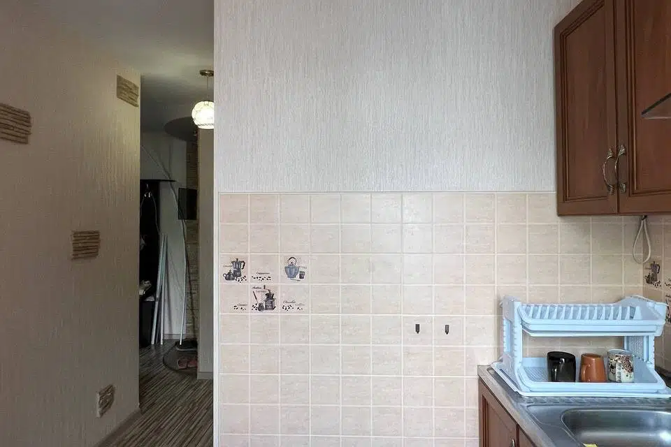 Продаётся 3-комнатная квартира, 49.7 м²