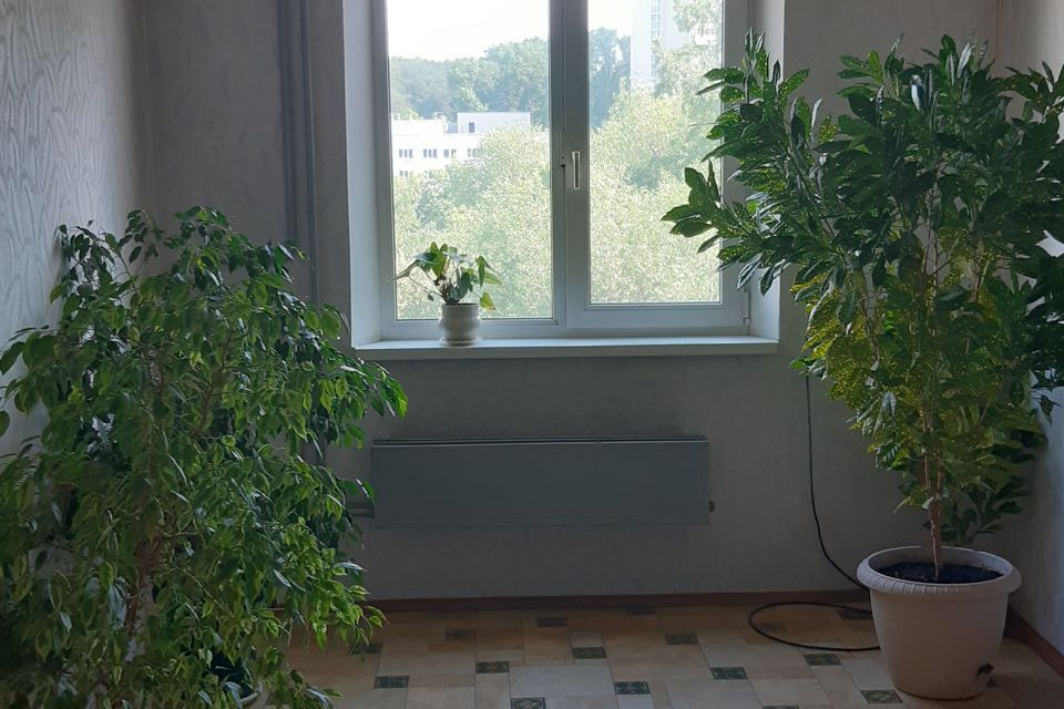 Продаётся 4-комнатная квартира, 79 м²