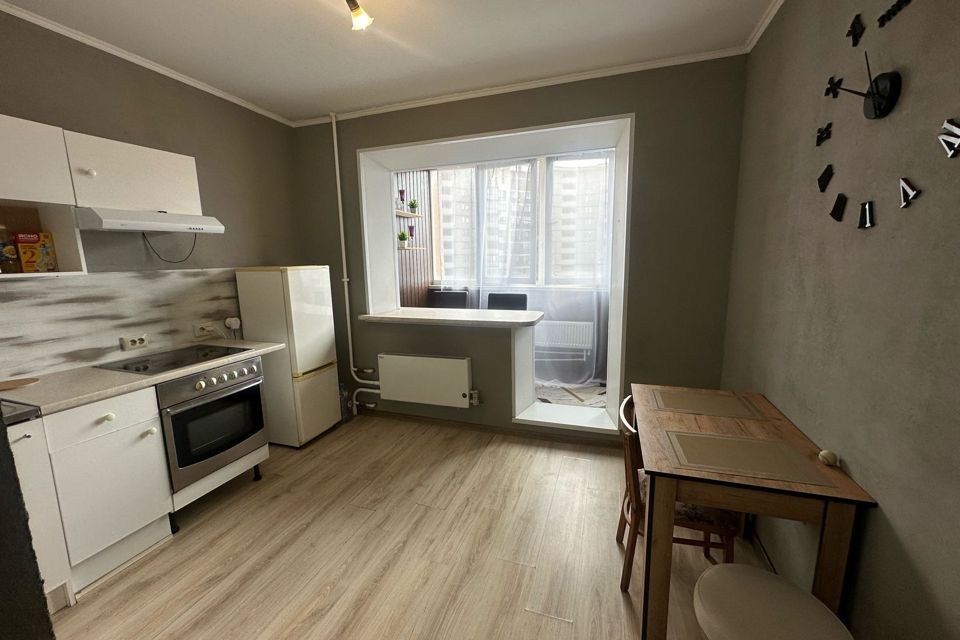 Продаётся 1-комнатная квартира, 37 м²