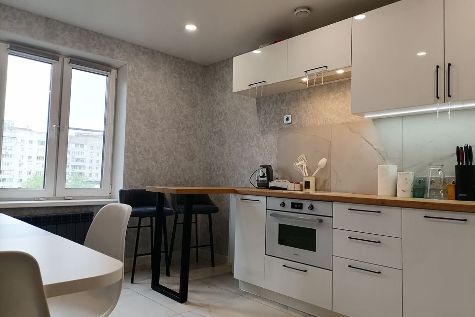 Продаётся 2-комнатная квартира, 64.1 м²