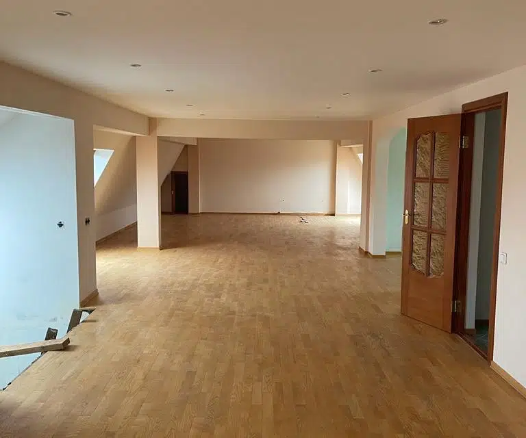 Продаётся 4-этажный дом, 612 м²