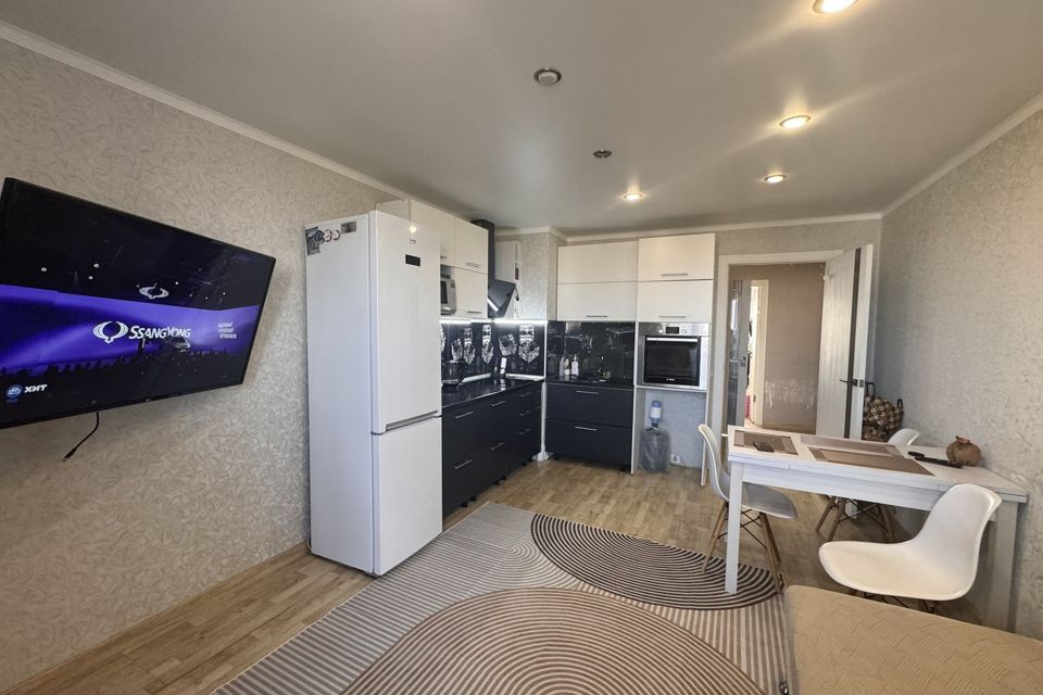 Продаётся 3-комнатная квартира, 60 м²