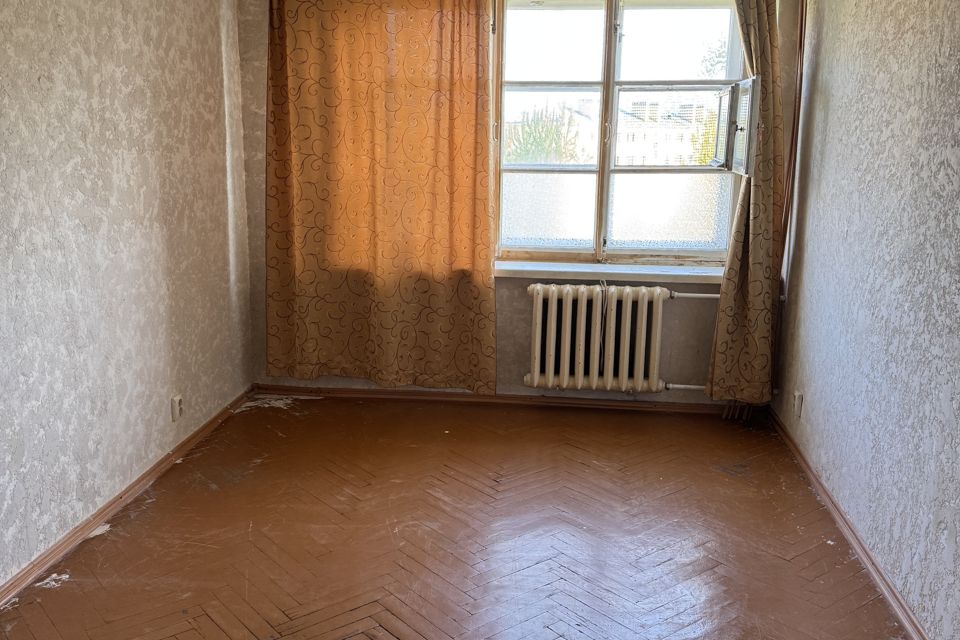 Продаётся 3-комнатная квартира, 64.4 м²