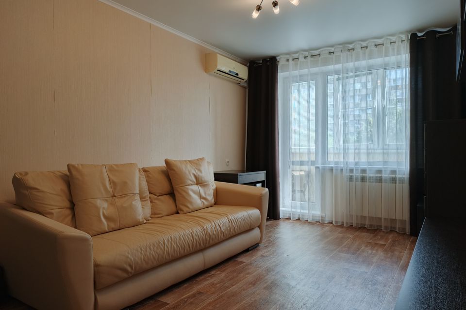 Продаётся 2-комнатная квартира, 49.5 м²