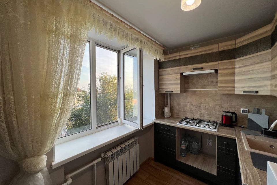 Продаётся 2-комнатная квартира, 48.5 м²