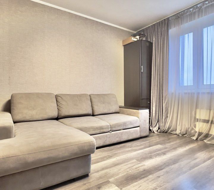 Продаётся 3-комнатная квартира, 76.5 м²