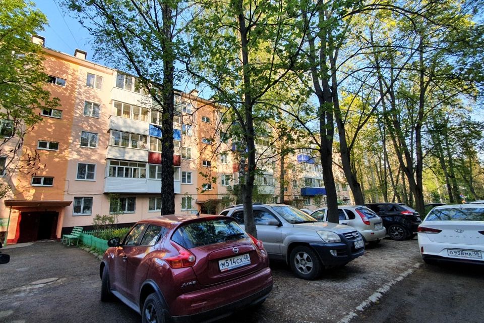 Сдаётся 2-комнатная квартира, 60 м²