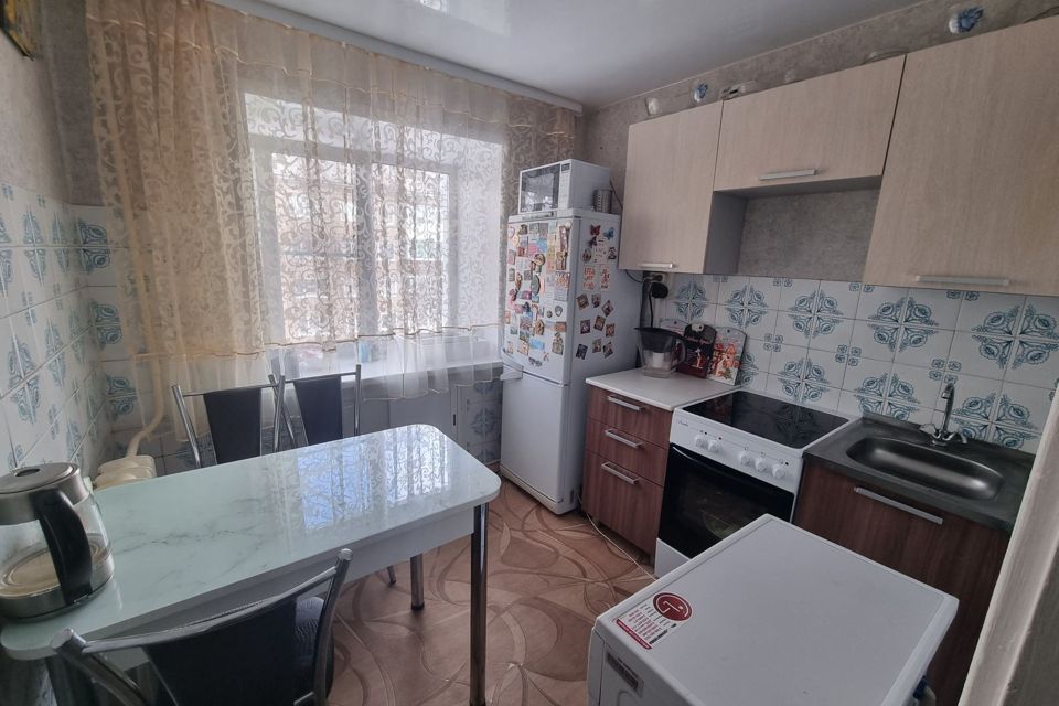 Продаётся 2-комнатная квартира, 42.4 м²