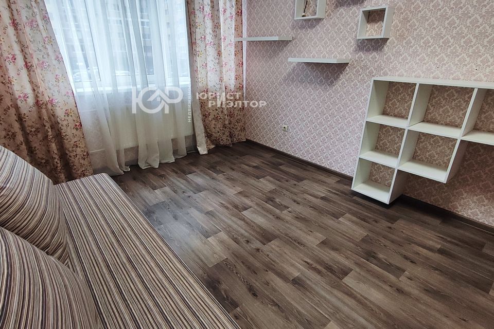 Продаётся 1-комнатная квартира, 40.6 м²