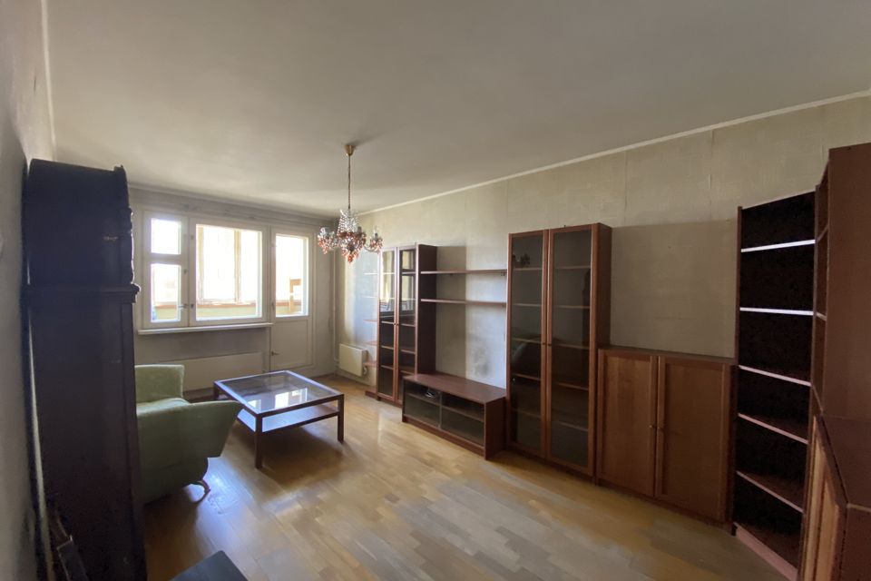 Продаётся 2-комнатная квартира, 57.2 м²