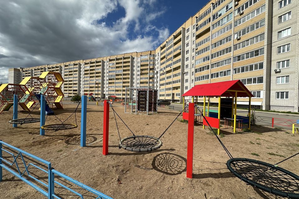 Продаётся 1-комнатная квартира, 49.19 м²