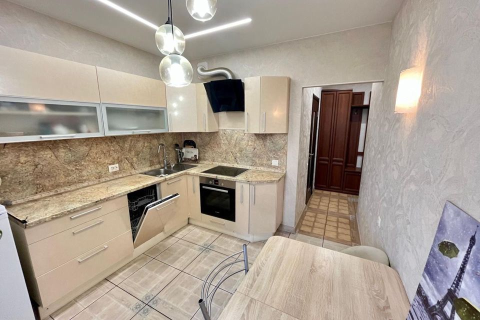 Продаётся 1-комнатная квартира, 39.1 м²