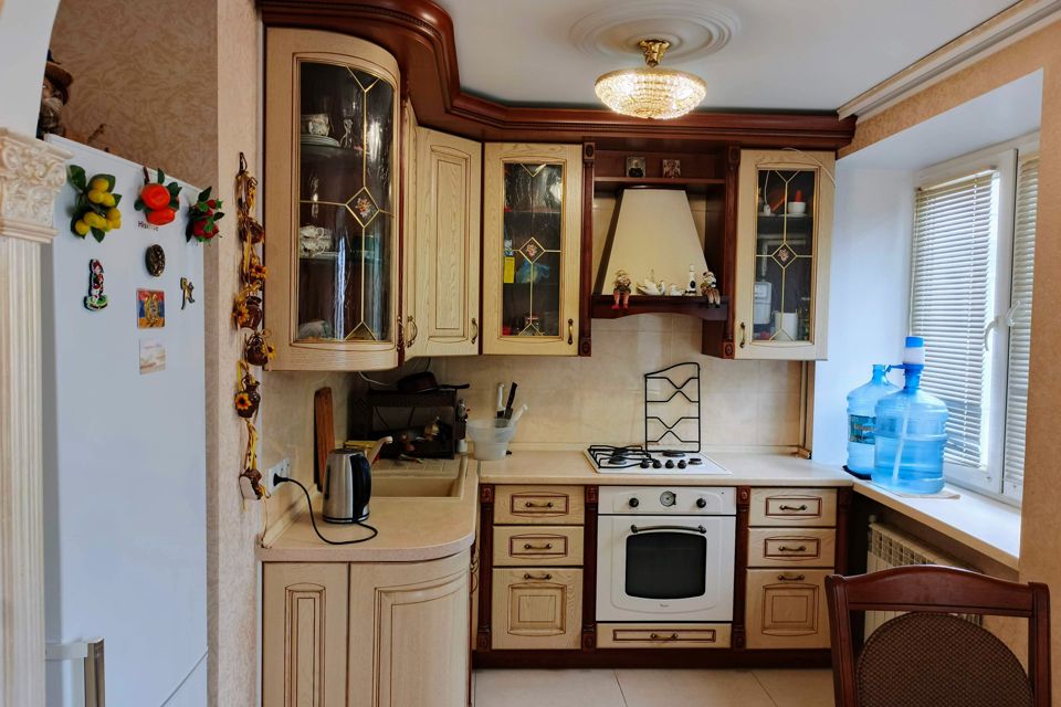 Продаётся 3-комнатная квартира, 57.6 м²