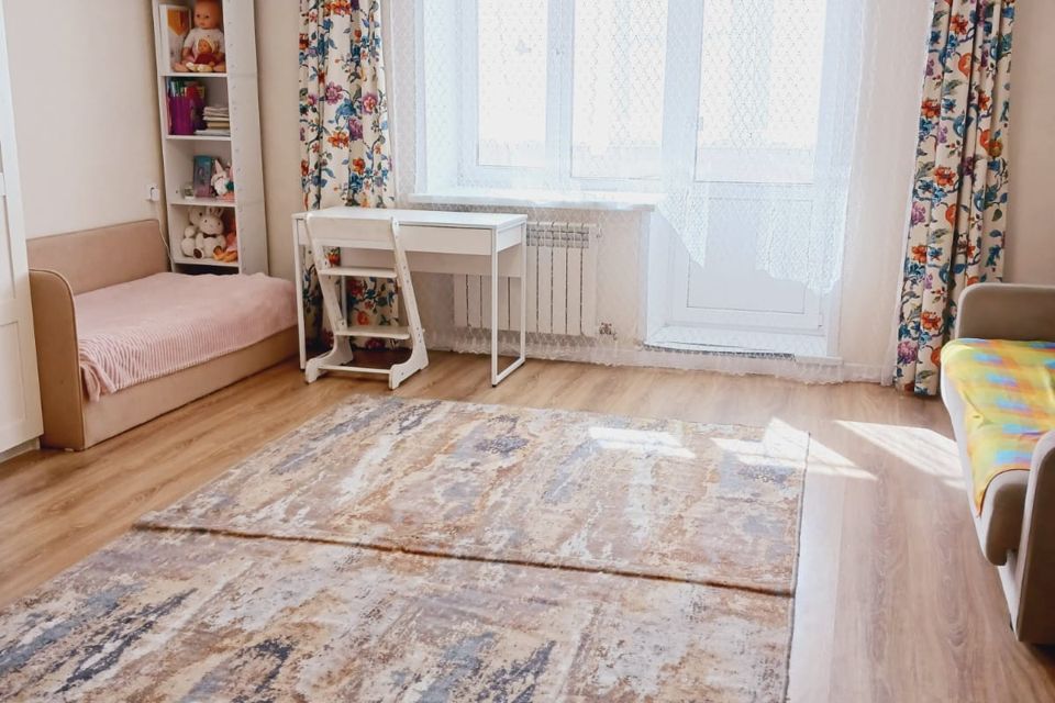 Продаётся 2-комнатная квартира, 60 м²