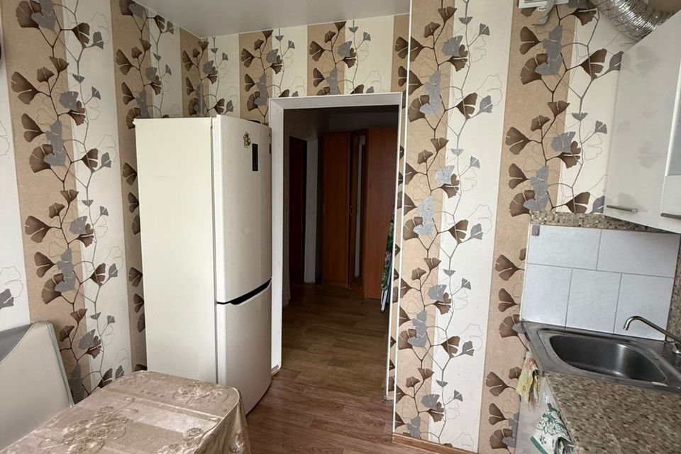 Продаётся 3-комнатная квартира, 63.8 м²