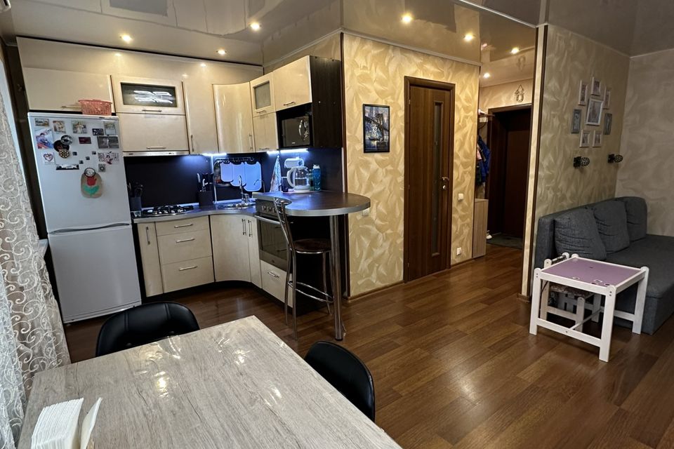 Продаётся 2-комнатная квартира, 42 м²