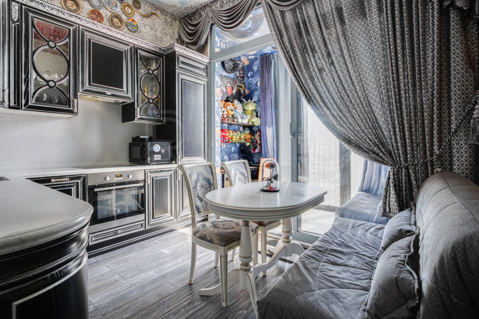 Продаётся 1-комнатная квартира, 42 м²