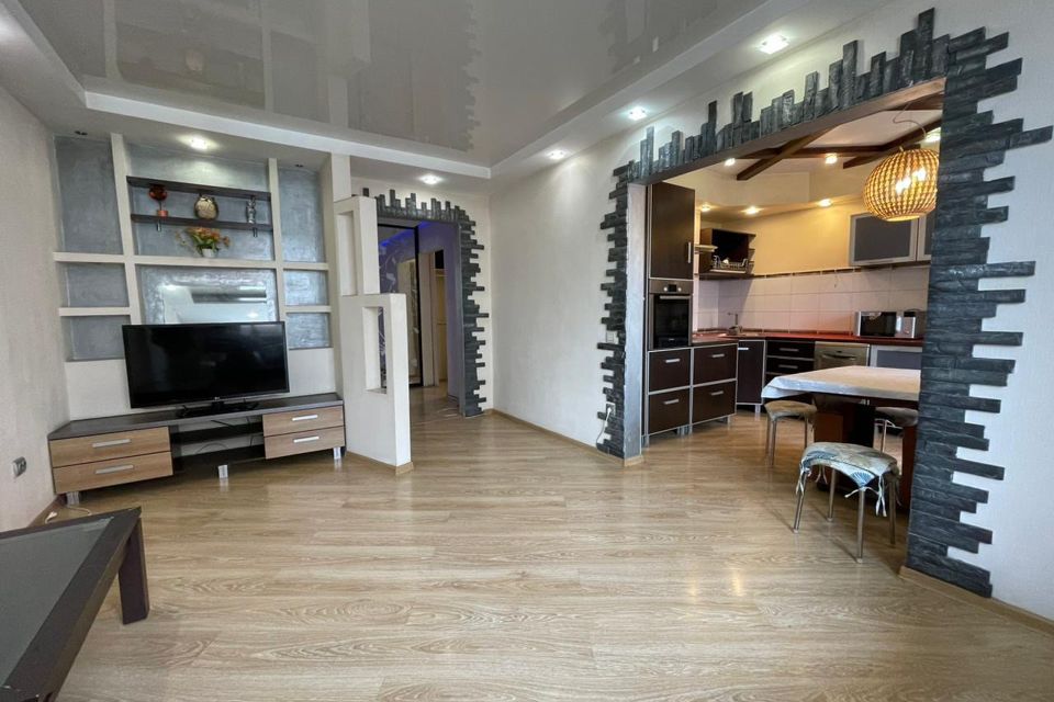 Сдаётся 2-комнатная квартира, 55 м²