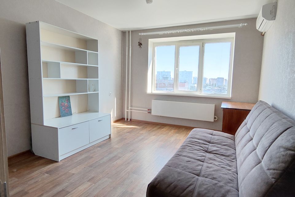 Продаётся 1-комнатная квартира, 40.4 м²