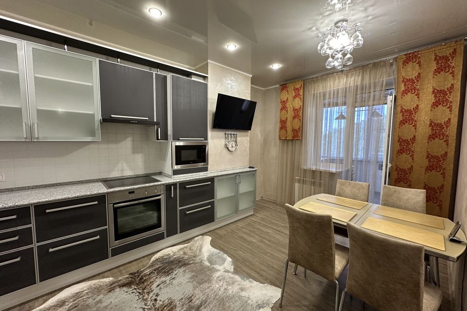 Продаётся 2-комнатная квартира, 66.8 м²