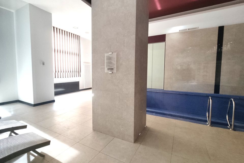 Продаётся 4-комнатная квартира, 155.2 м²