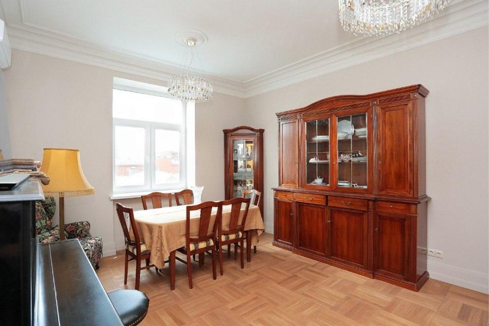 Продаётся 2-комнатная квартира, 68 м²