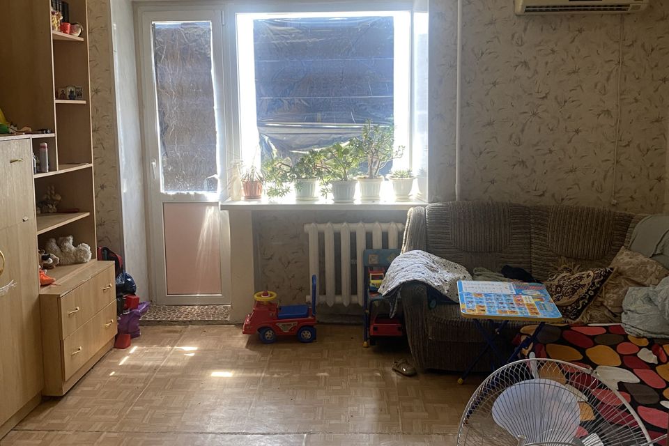 Продаётся 3-комнатная квартира, 63.5 м²