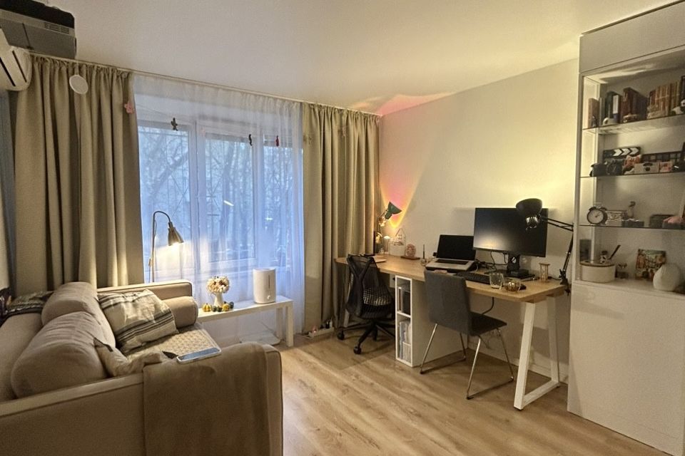 Продаётся 1-комнатная квартира, 31.9 м²