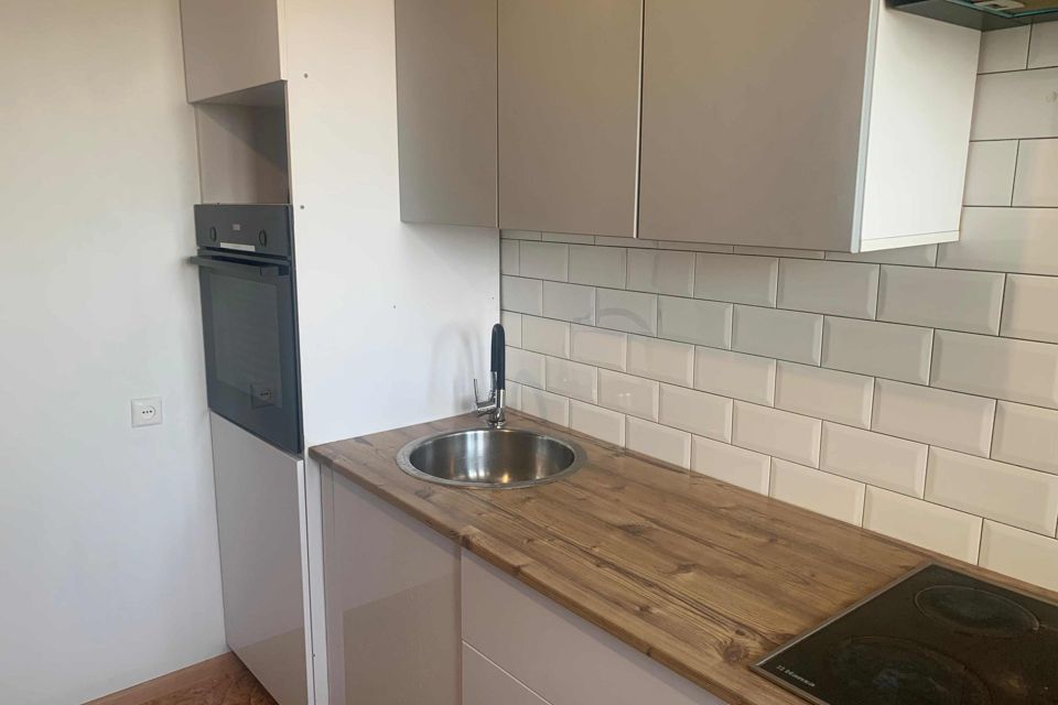 Продаётся 2-комнатная квартира, 52.5 м²