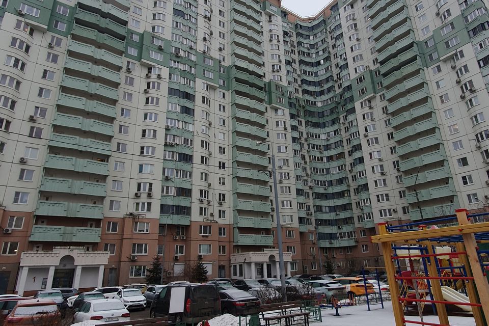 Продаётся 3-комнатная квартира, 92.6 м²