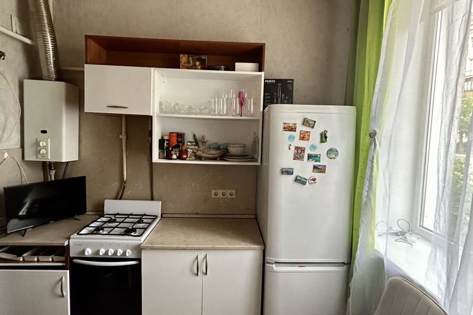 Продаётся 1-комнатная квартира, 35.3 м²